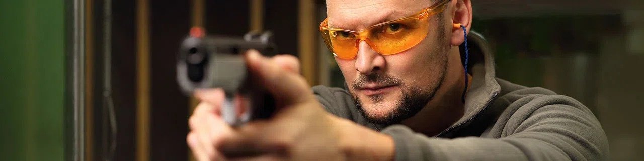Como treinar tiro saque com arma home defense em casa: rotina prática para leigos
