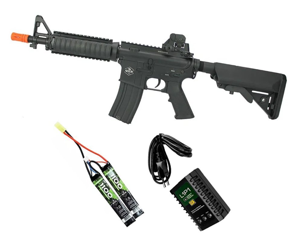 Rifle de Airsoft Eletrico AEG M4A1 SB CQB Full Metal FM-04 6mm QGK + Carregador + Bateria Lipo 7.4v