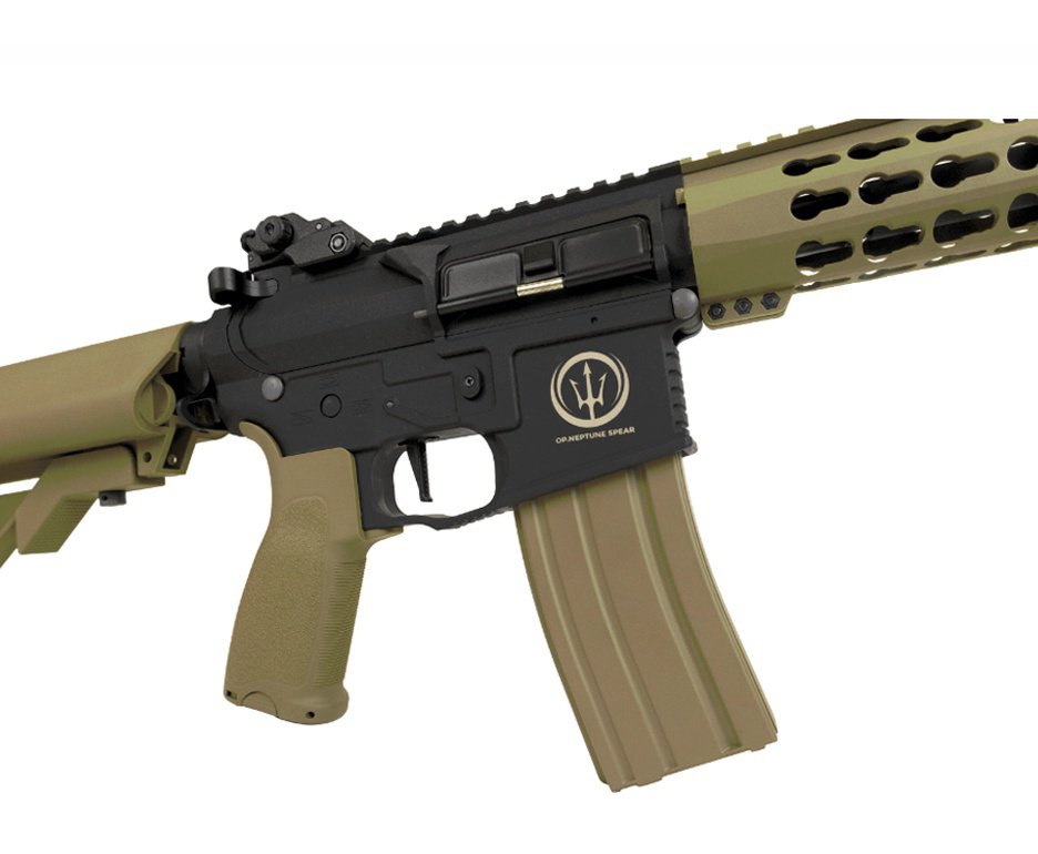 Artefato Pressão Airsoft Rossi AR15 Neptune 10 Short Tan Elet 6mm