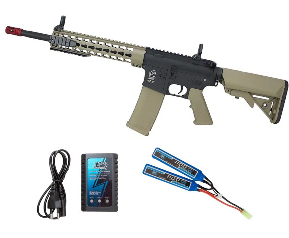 Rifle de Airsoft AEG M4 SA-F02 Half Tan Flex Key MOD 10"- Specna Arms + Bateria 7.4 + Carregador