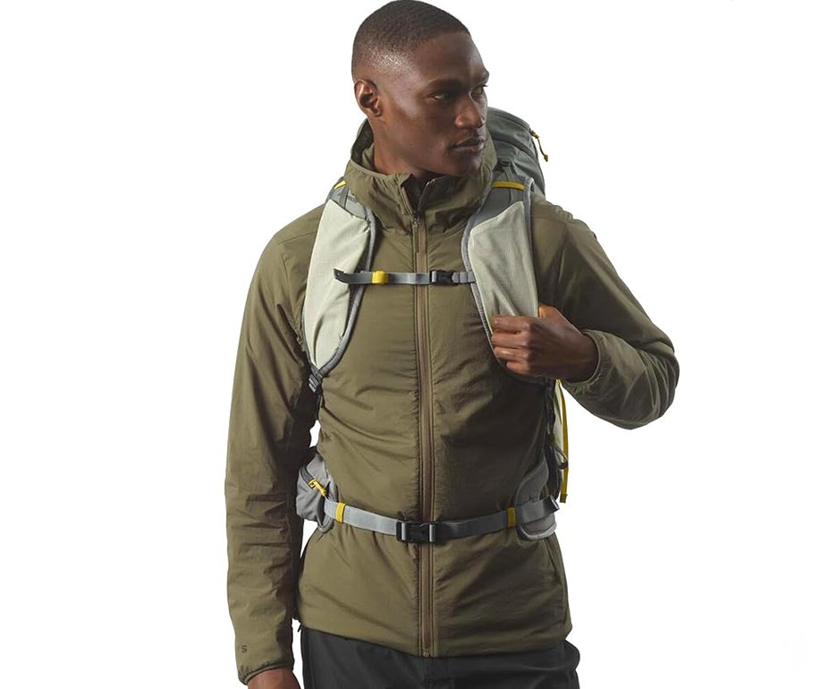Mochila Salomon Aerotrek 30 Sedona Sage/Seagrass/Iron Dorso P/M